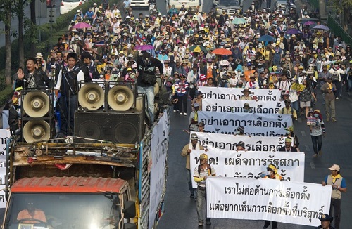 Thái Lan kết án chung thân 4 người ném lựu đạn trong cuộc biểu tình chống cựu Thủ tướng Yingluck